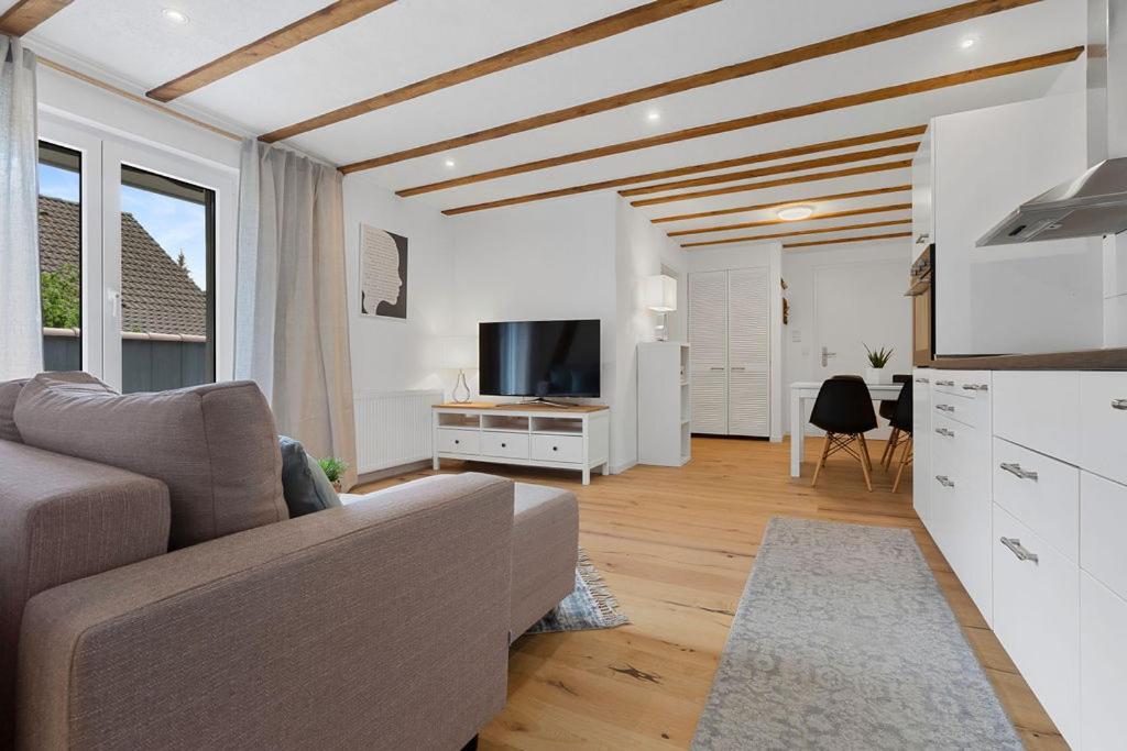 Second Home - Ferienwohnungen Fischbach Фридрихсхафен Экстерьер фото