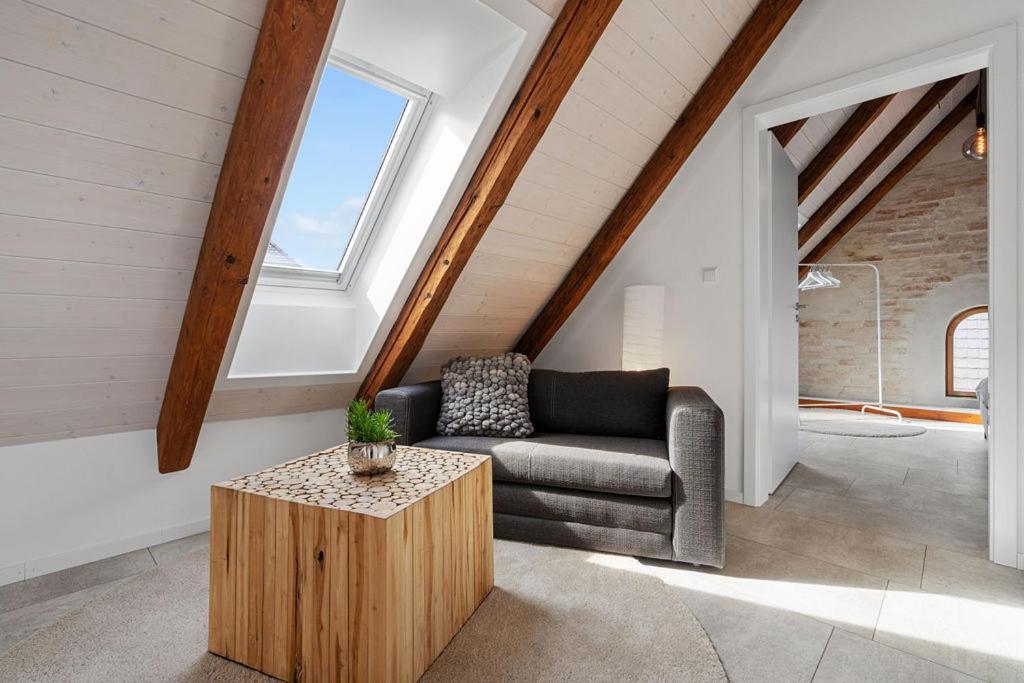 Second Home - Ferienwohnungen Fischbach Фридрихсхафен Экстерьер фото
