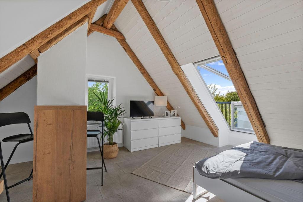 Second Home - Ferienwohnungen Fischbach Фридрихсхафен Экстерьер фото