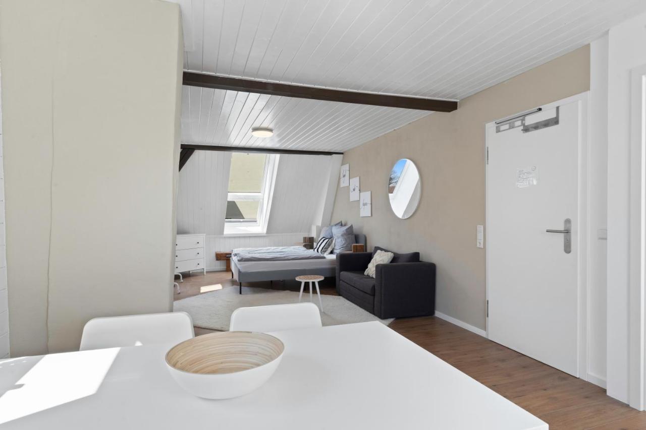 Second Home - Ferienwohnungen Fischbach Фридрихсхафен Экстерьер фото